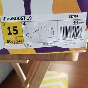 Adidas Ultra Boost 19